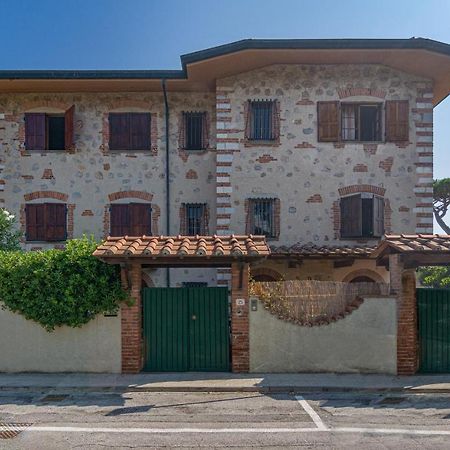 Villa Il Fortino Лидо-ди-Камайоре Экстерьер фото