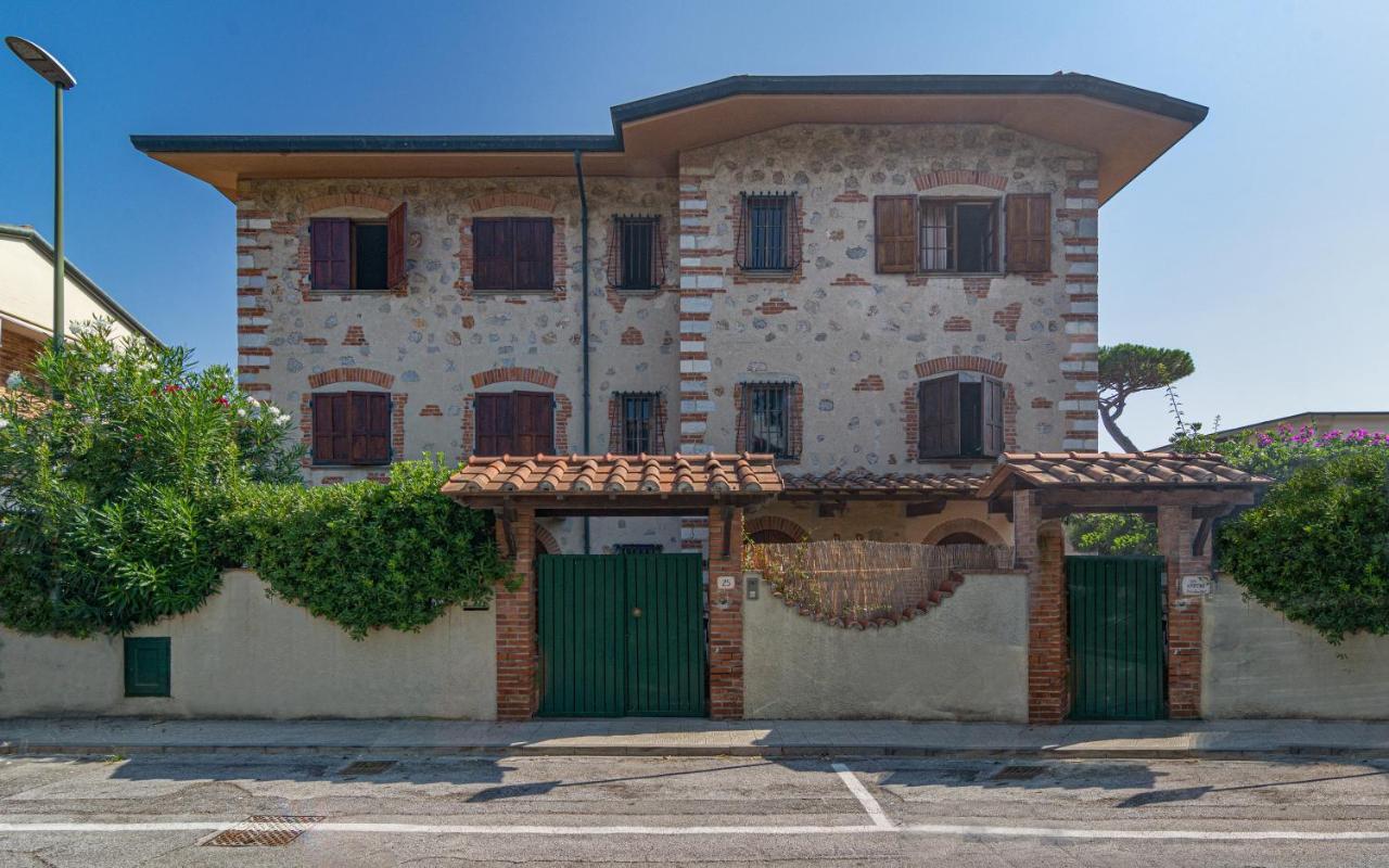 Villa Il Fortino Лидо-ди-Камайоре Экстерьер фото